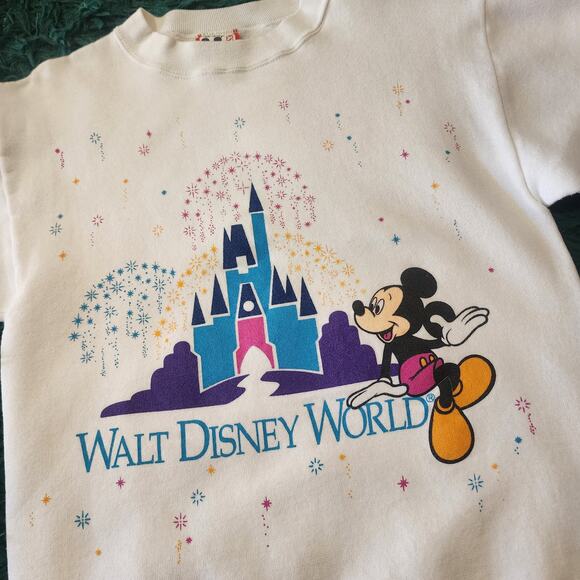 Vintage Walt Disney World Mickey Castle Sweatshirt White Made in USA Small 18x24 - Picture 3 of 7